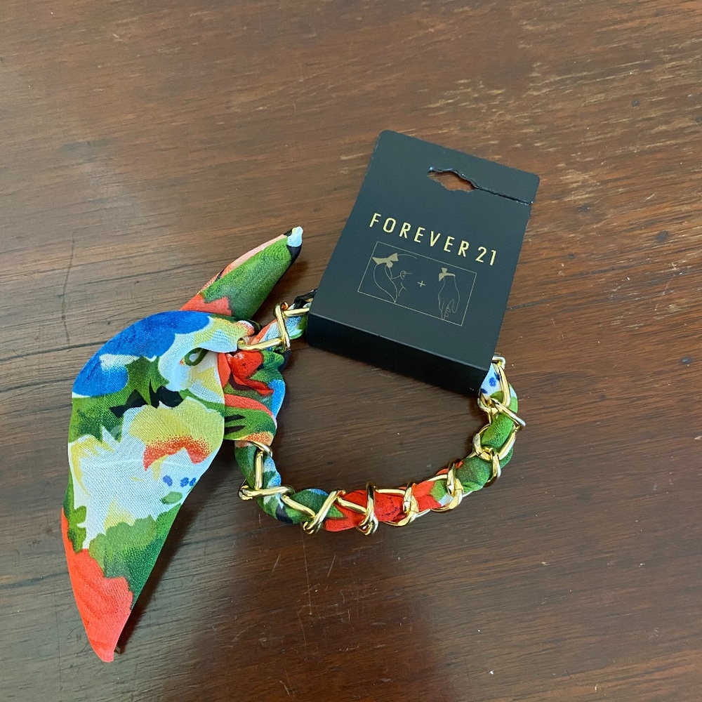 Forever 21 wired ponytail holder floral chain  NWT